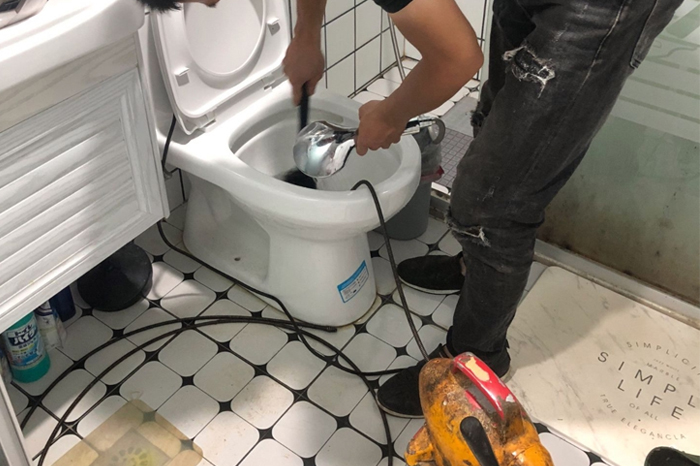 港口疏通下水道