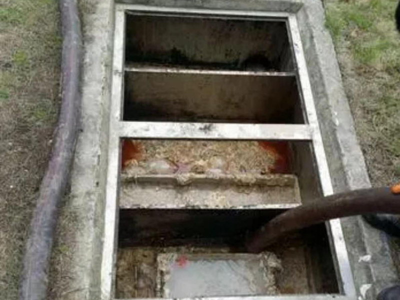 港口隔油池清理